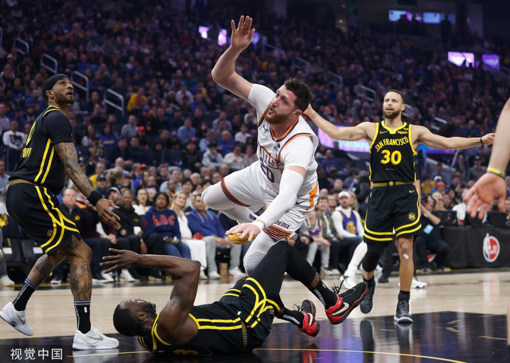 金靴而过度 金靴而过度